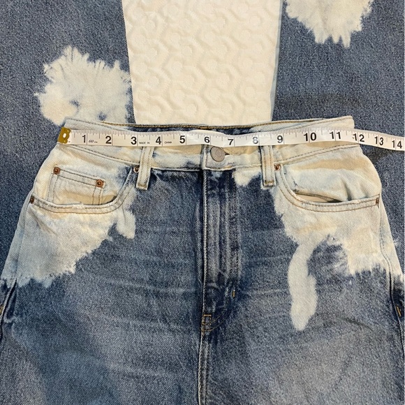 Pacsun Bleached 90's Boyfriend Blue Jeans Women’s Size 25 Distressed Denim - Picture 10 of 15